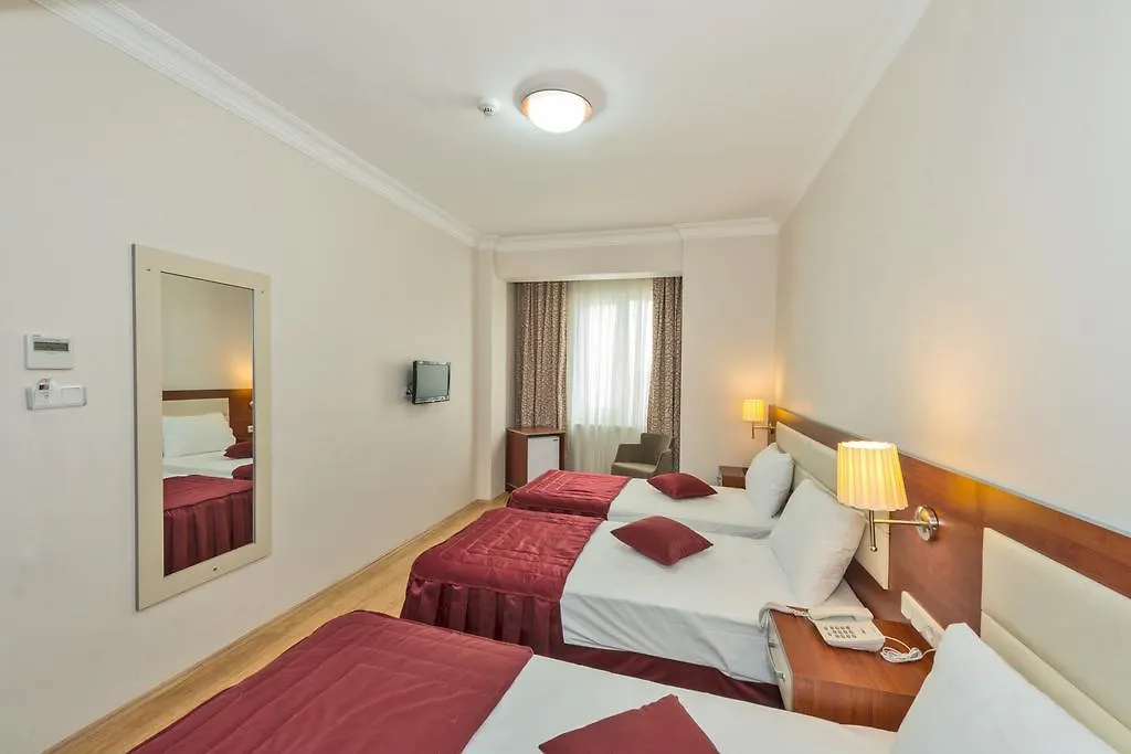 *** לינה וארוחת בוקר איסטמבול La Garden Hotel טורקיה