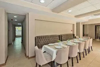 La Garden Hotel Istanbul 3*,